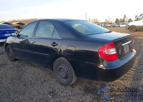 2004 Toyota Camry Le from USA, damaged, VIN 4T1BE32K94U317084